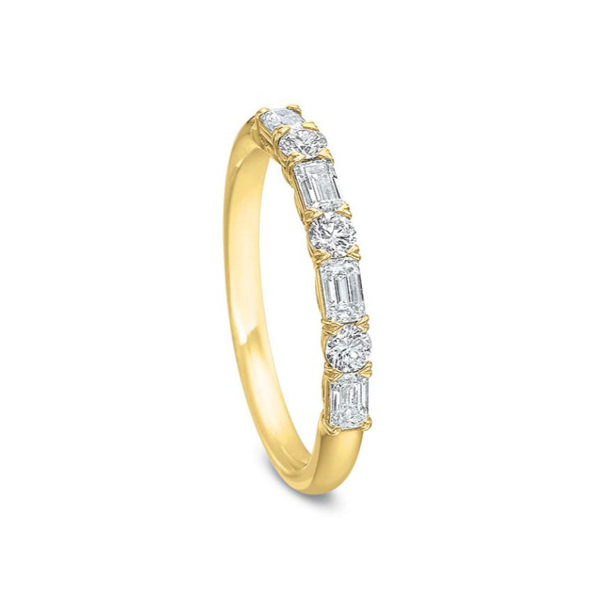 18K Yellow Gold 0.62CT Diamond Shapes Band