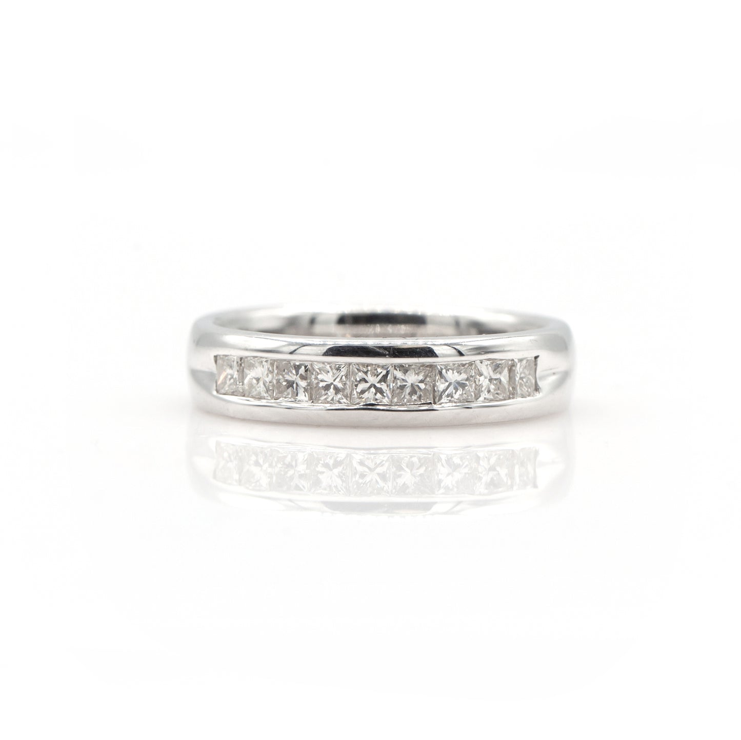 14k White Gold Diamond Band