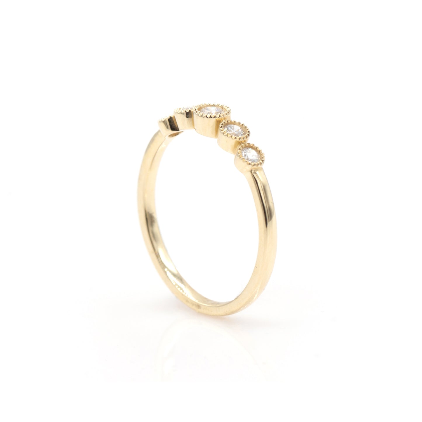 14K Yellow Gold Diamond Shapes Band