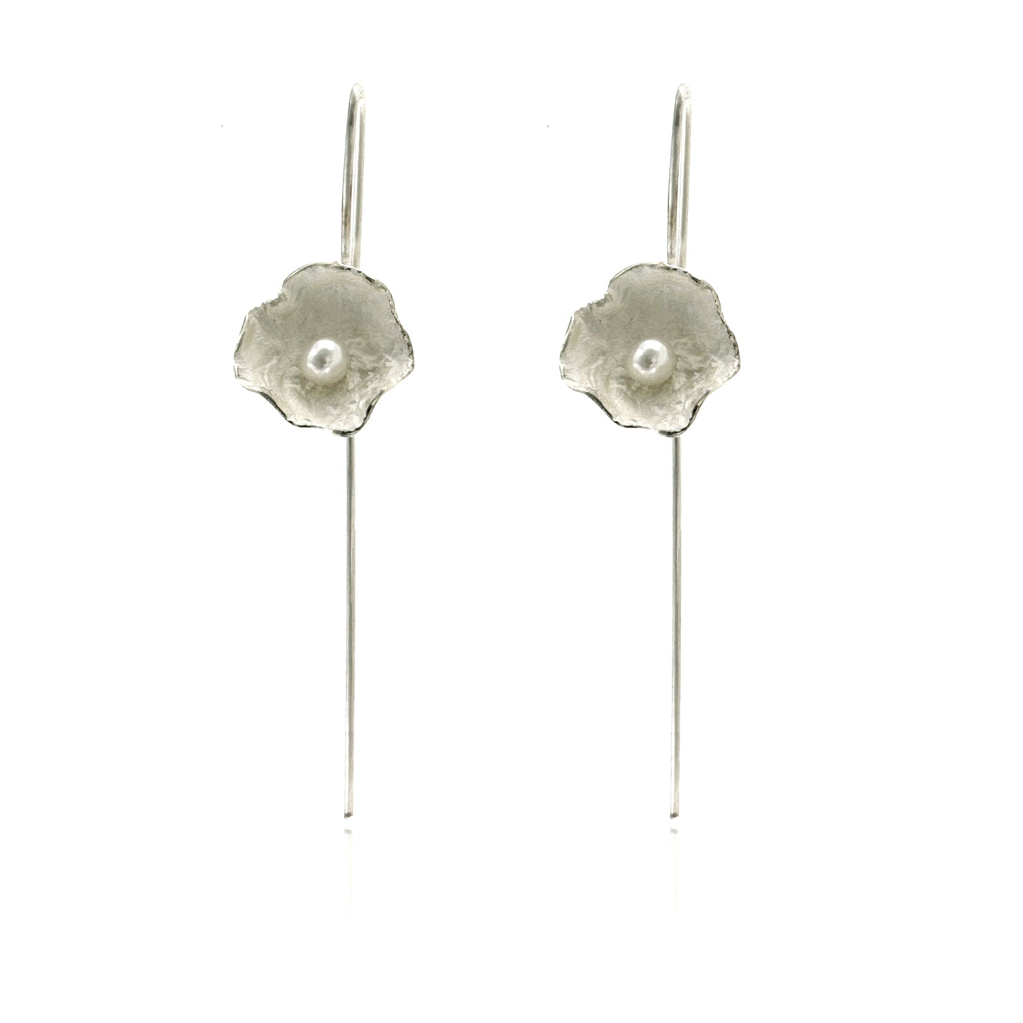 Mysterium Collection Sterling Petal & Pearl Earrings (Med)
