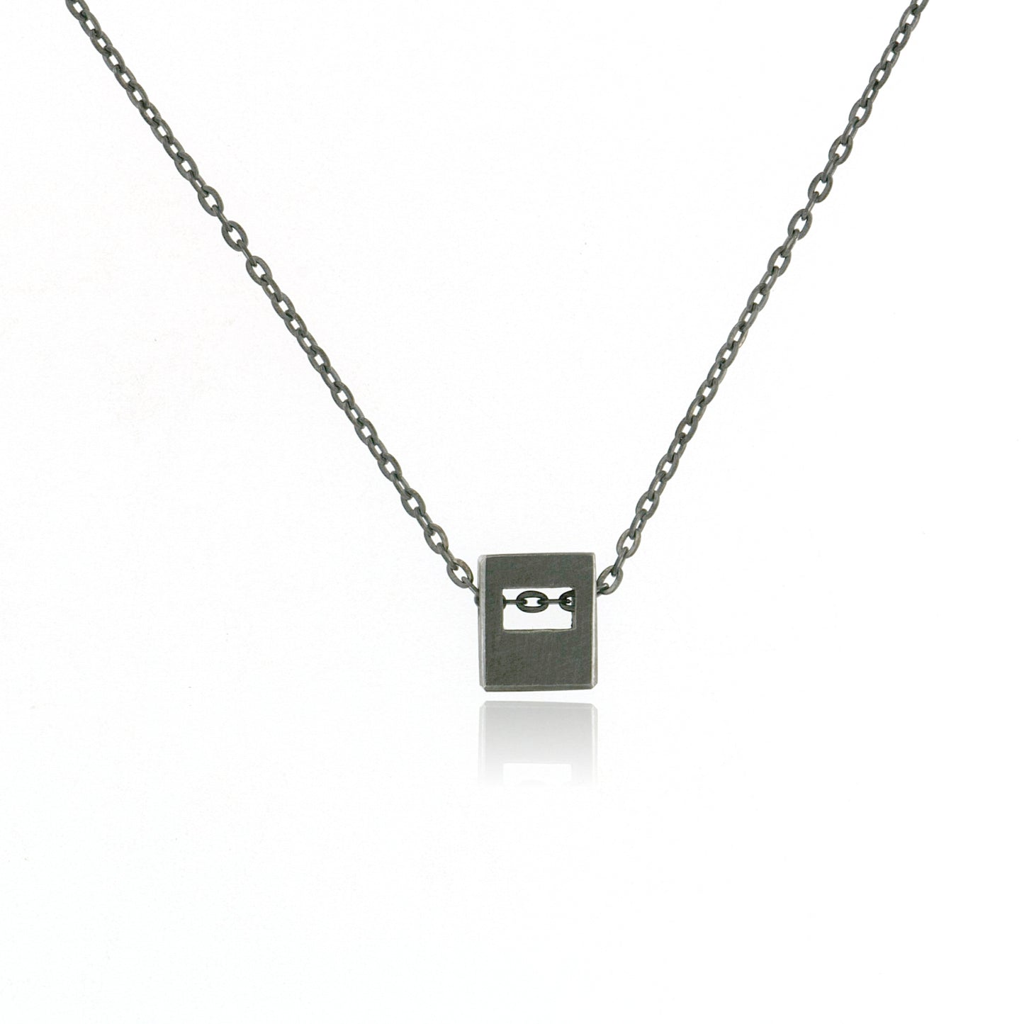 Mysterium Collection Geometric Pendant