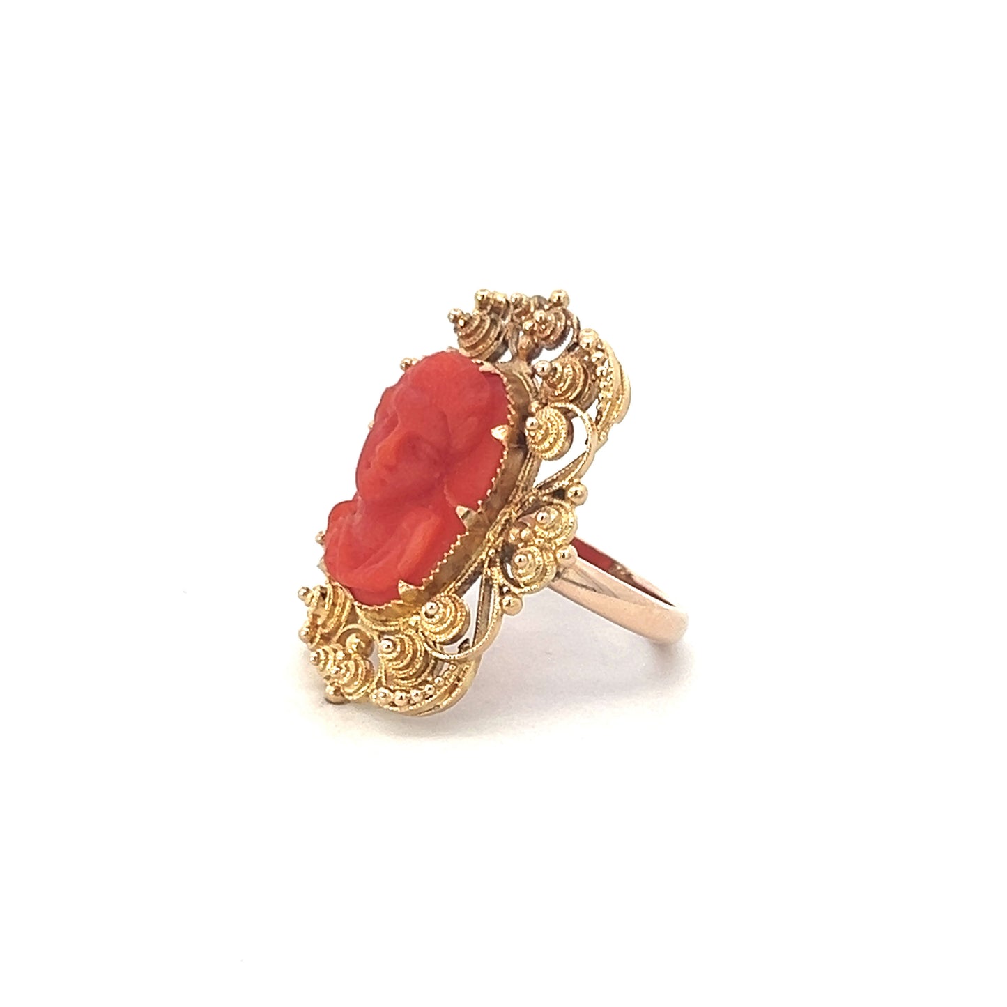 Vintage 9K Yellow Gold Carved Coral Cameo Ring