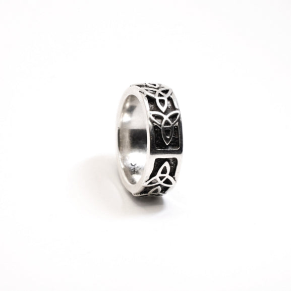 Tim & Mabel Claddagh Band Ring