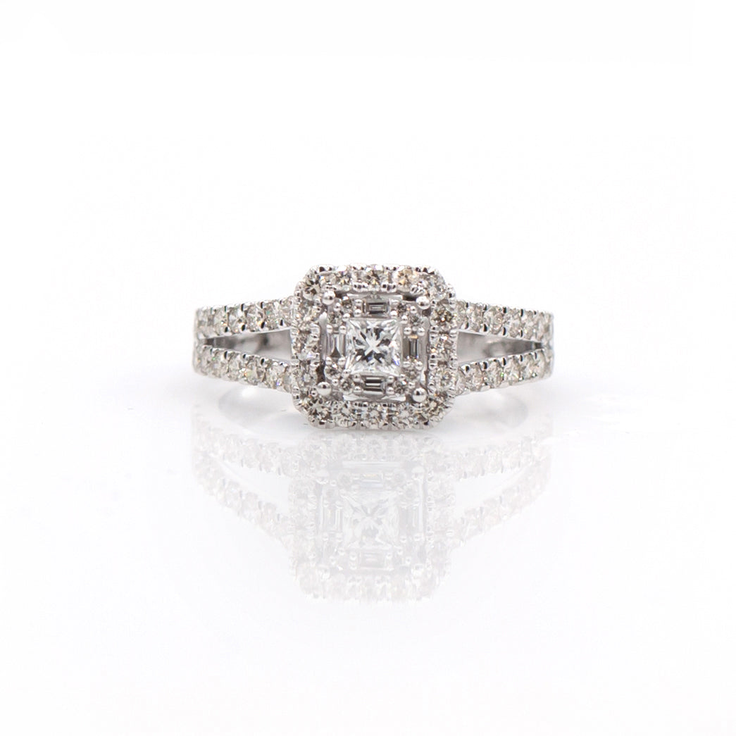 14K White Gold Diamond Engagement Ring