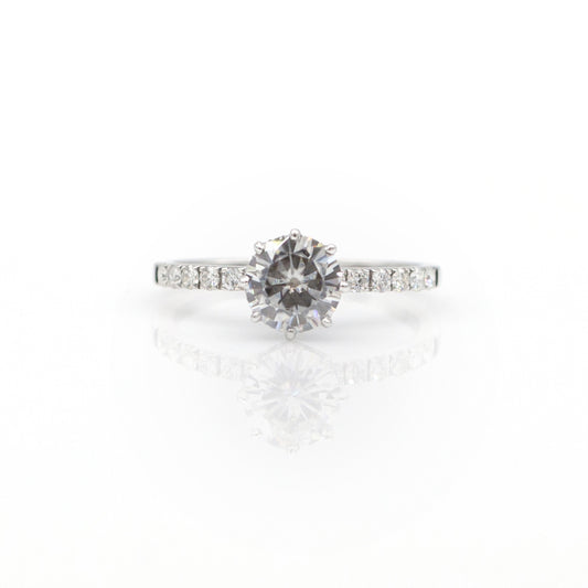 18K White Gold Vintage-Style Moissanite Ring