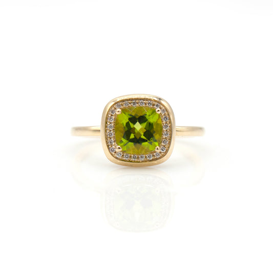 14K Yellow Gold Peridot & Diamond Ring