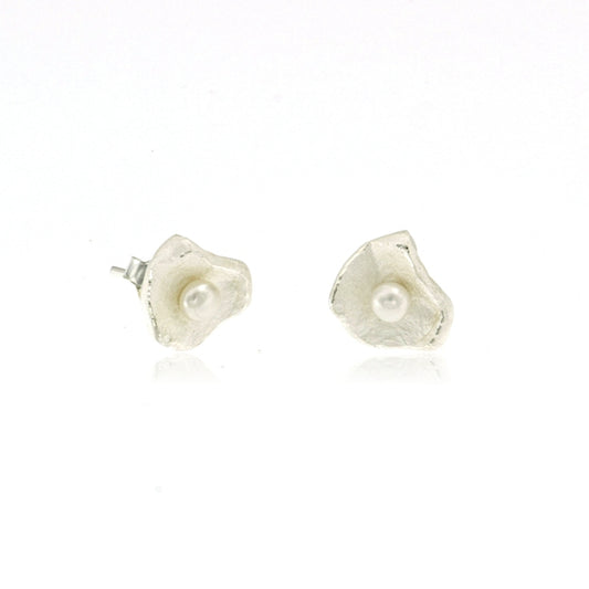 Mysterium Collection Sterling Petal & Pearl Earrings (Sm)