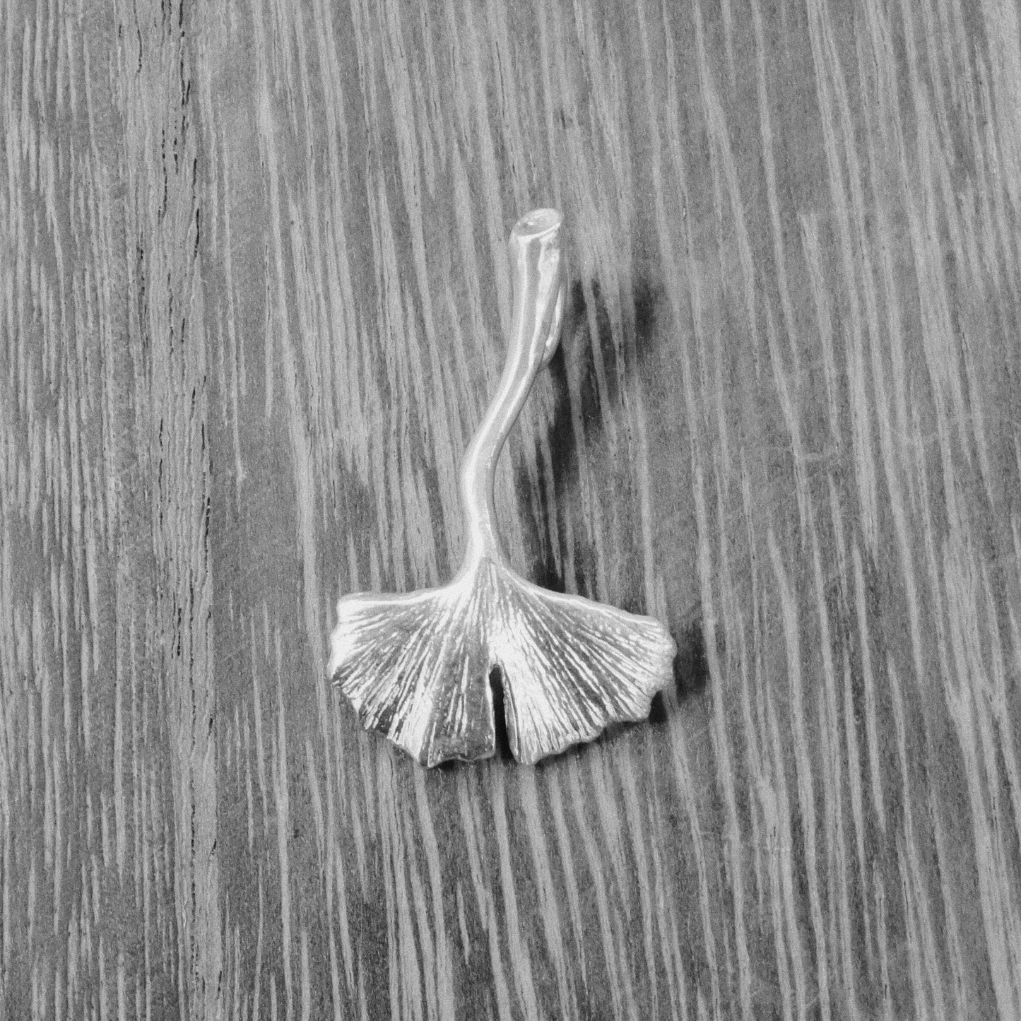 Tim & Mabel Petite Ginkgo Pendant