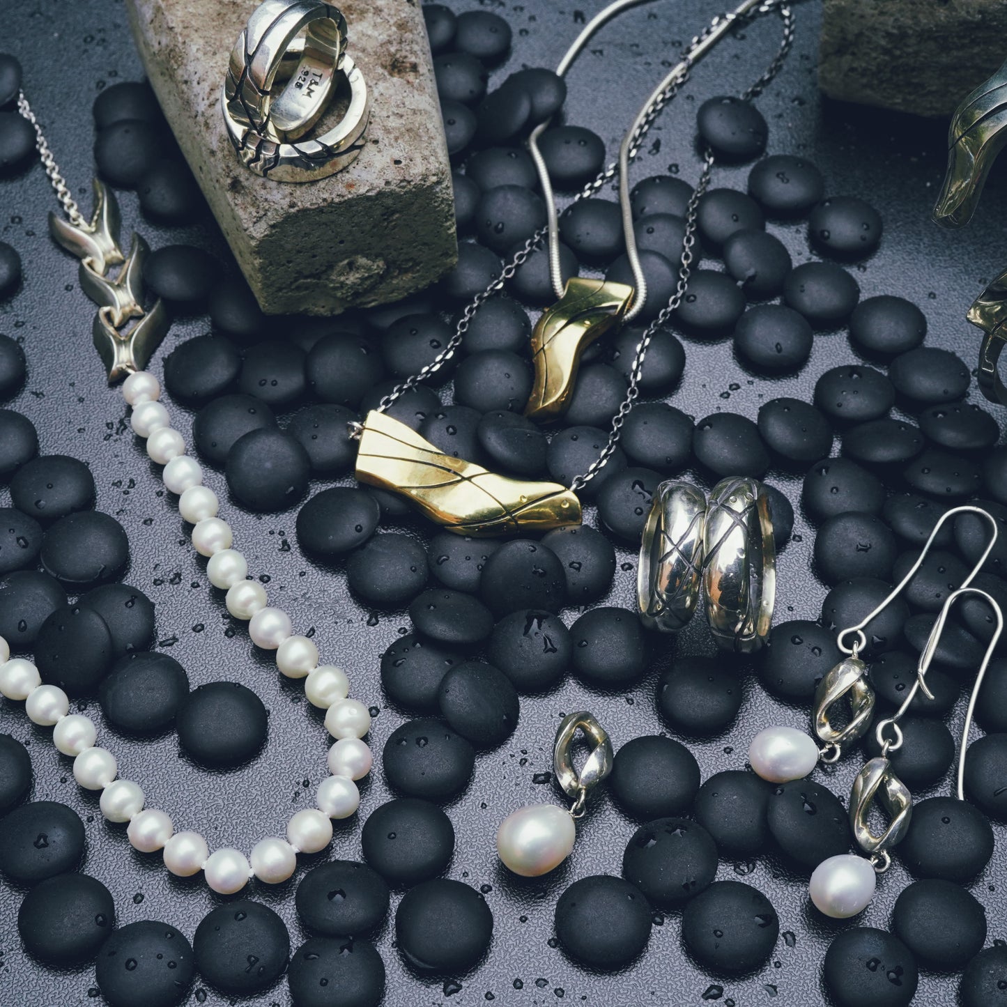 Tim & Mabel Helix White Pearl Dangle Earrings