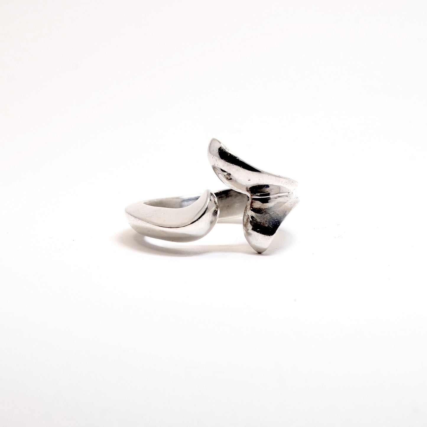 Tim & Mabel Wave Ring