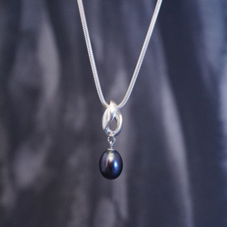 Tim & Mabel Helix Black Pearl Pendant