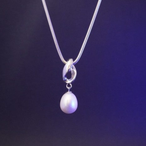 Tim & Mabel Helix White Pearl Pendant