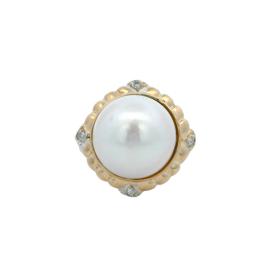 14k Yellow Gold Mabe Pearl & Diamond Ring