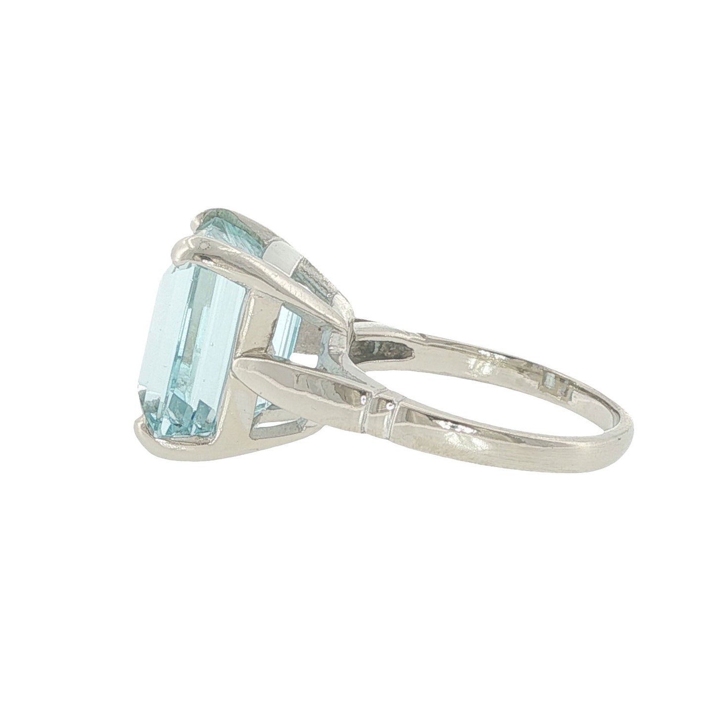 Vintage 14K 9.67ct Emerald Cut Aquamarine Ring