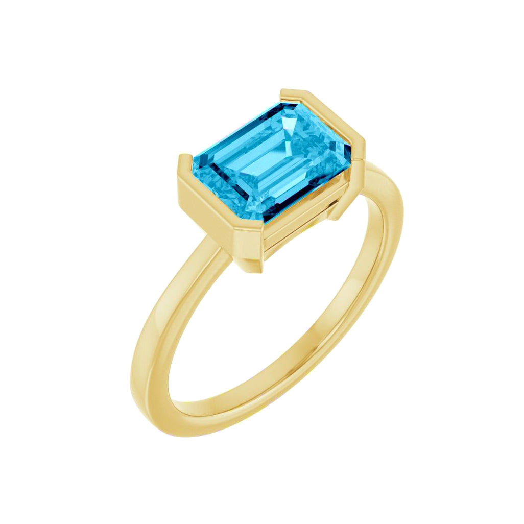 14k Gold Aqua Sapphire Solitare Ring