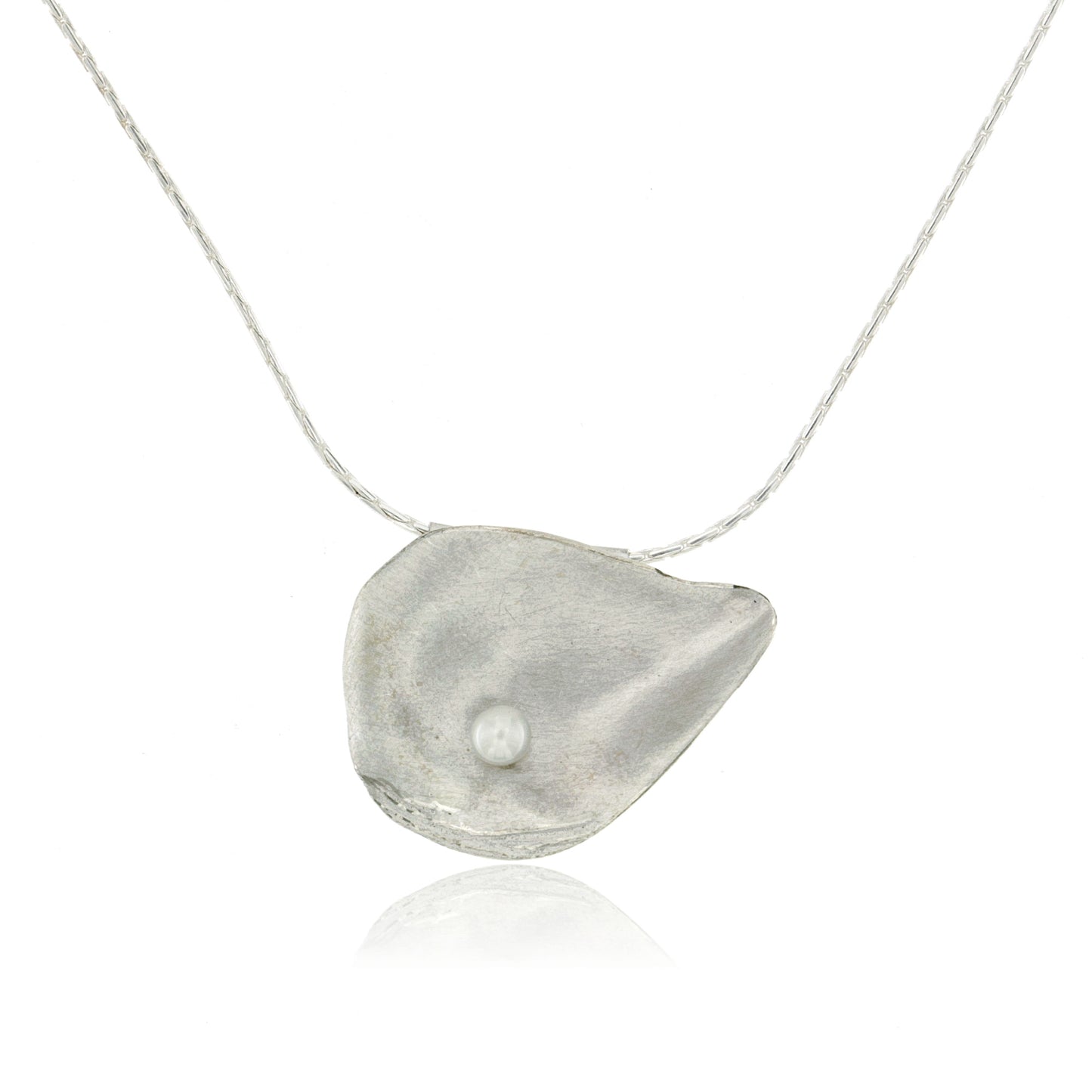 Mysterium Collection Oyster Shell with Freshwater Pearl Necklace