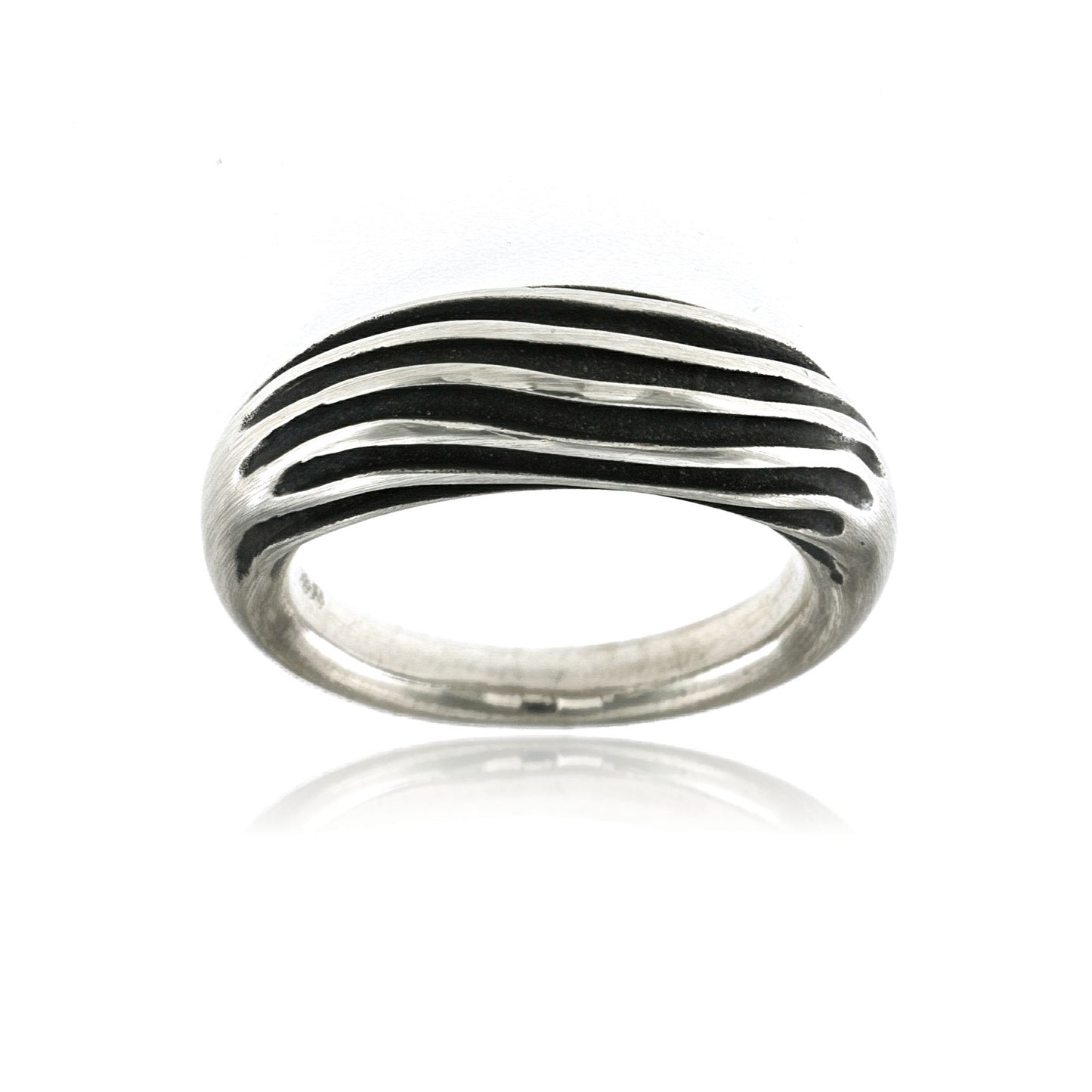 Mysterium Collection Oxidized Lines Ring