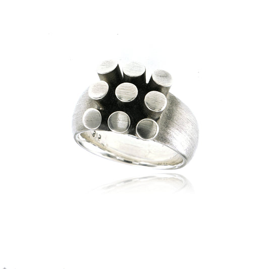 Mysterium Collection Oxidized Circles Ring