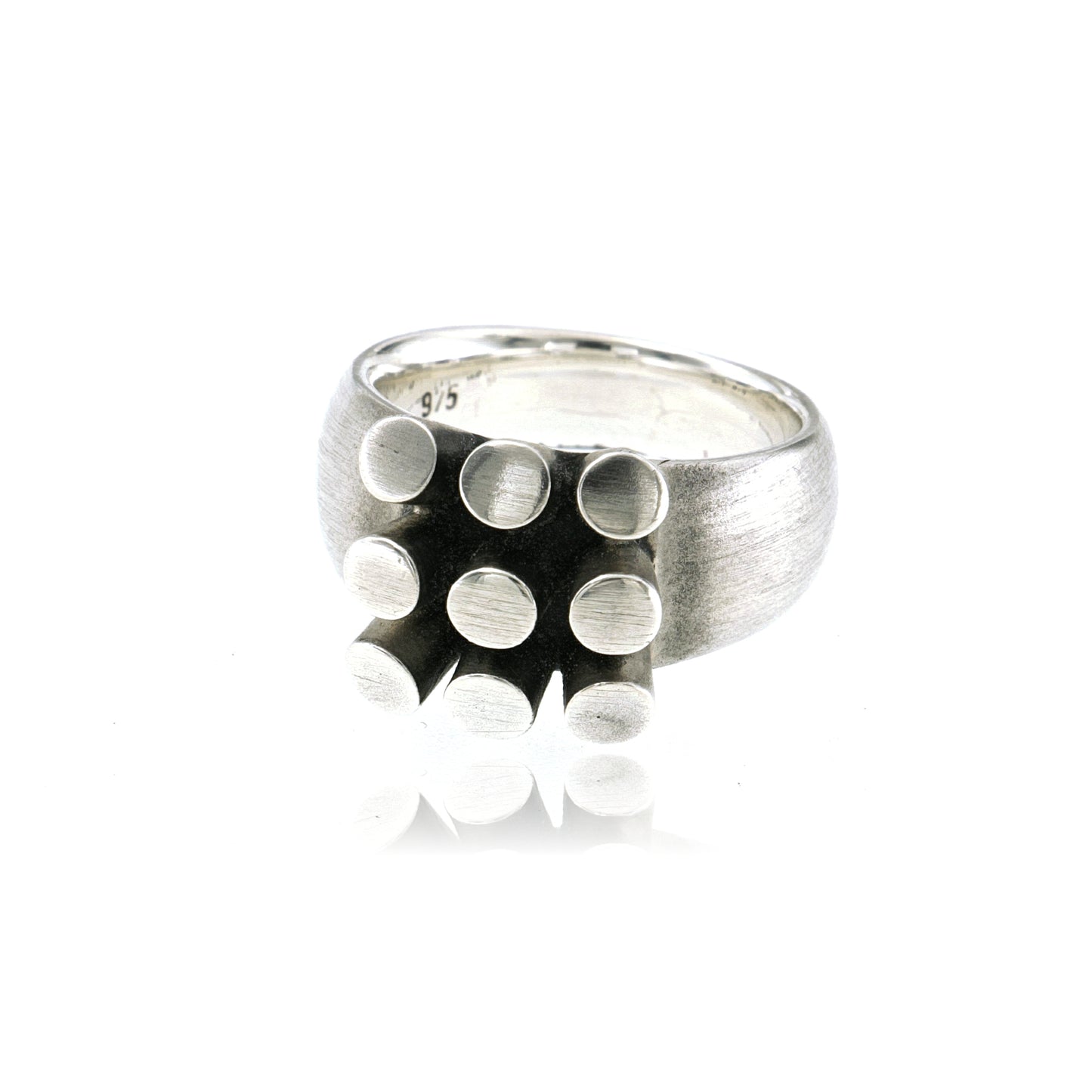 Mysterium Collection Oxidized Circles Ring