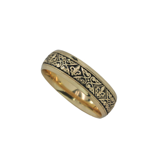 14K Yellow Gold Fleur de Lis Band