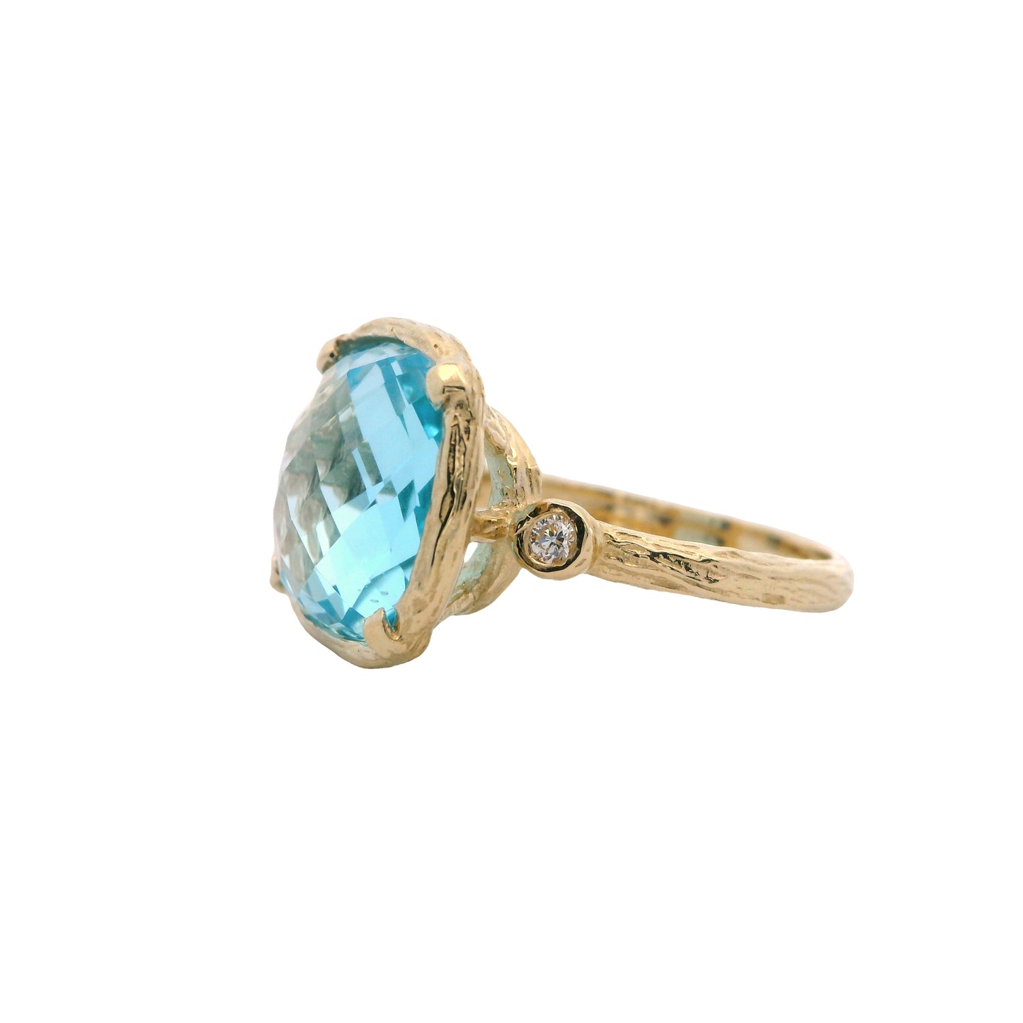 Riverbend Collection Yellow Gold Blue Topaz Ring (med)