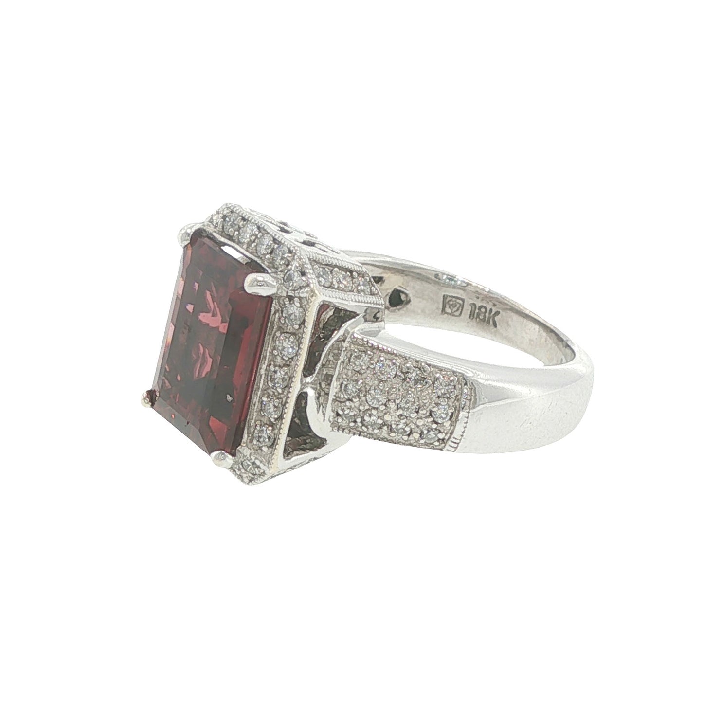 18K White Gold 4ct Garnet & Diamond Ring