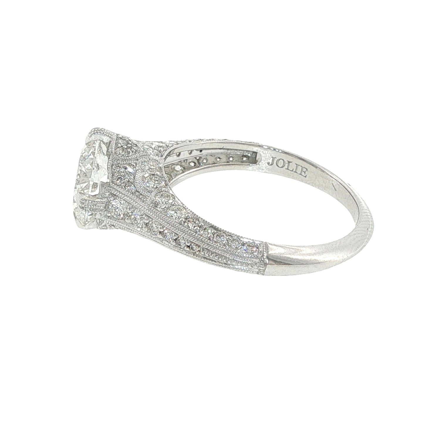 18K White Gold Vintage-Style Engagement Ring
