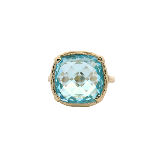 Riverbend Collection Yellow Gold Blue Topaz Ring (med)