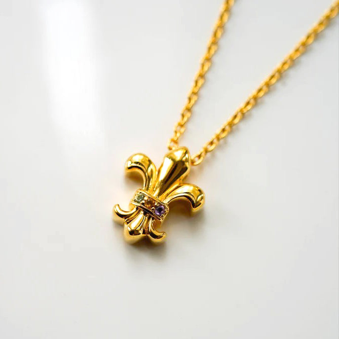 Cristy Cali Petite Vermeil Trinity Nova Fleur de Lis Pendant