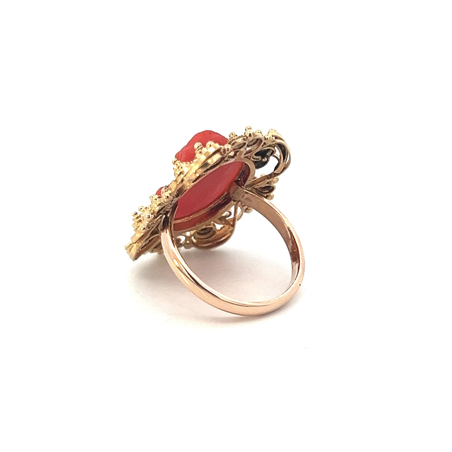 Vintage 9K Yellow Gold Carved Coral Cameo Ring