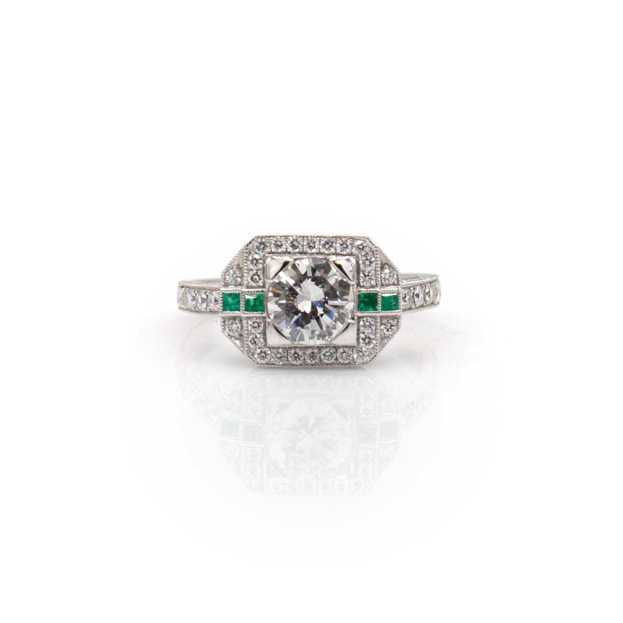 18K Gold Diamond & Emerald Ring
