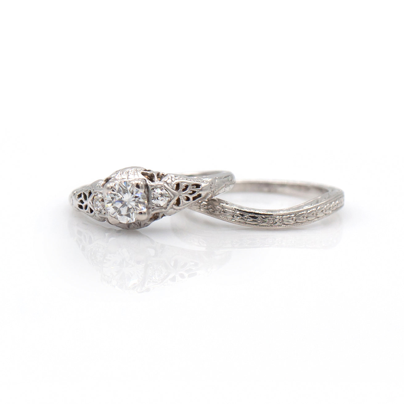 Estate Collection 18k Art Deco Diamond Ring