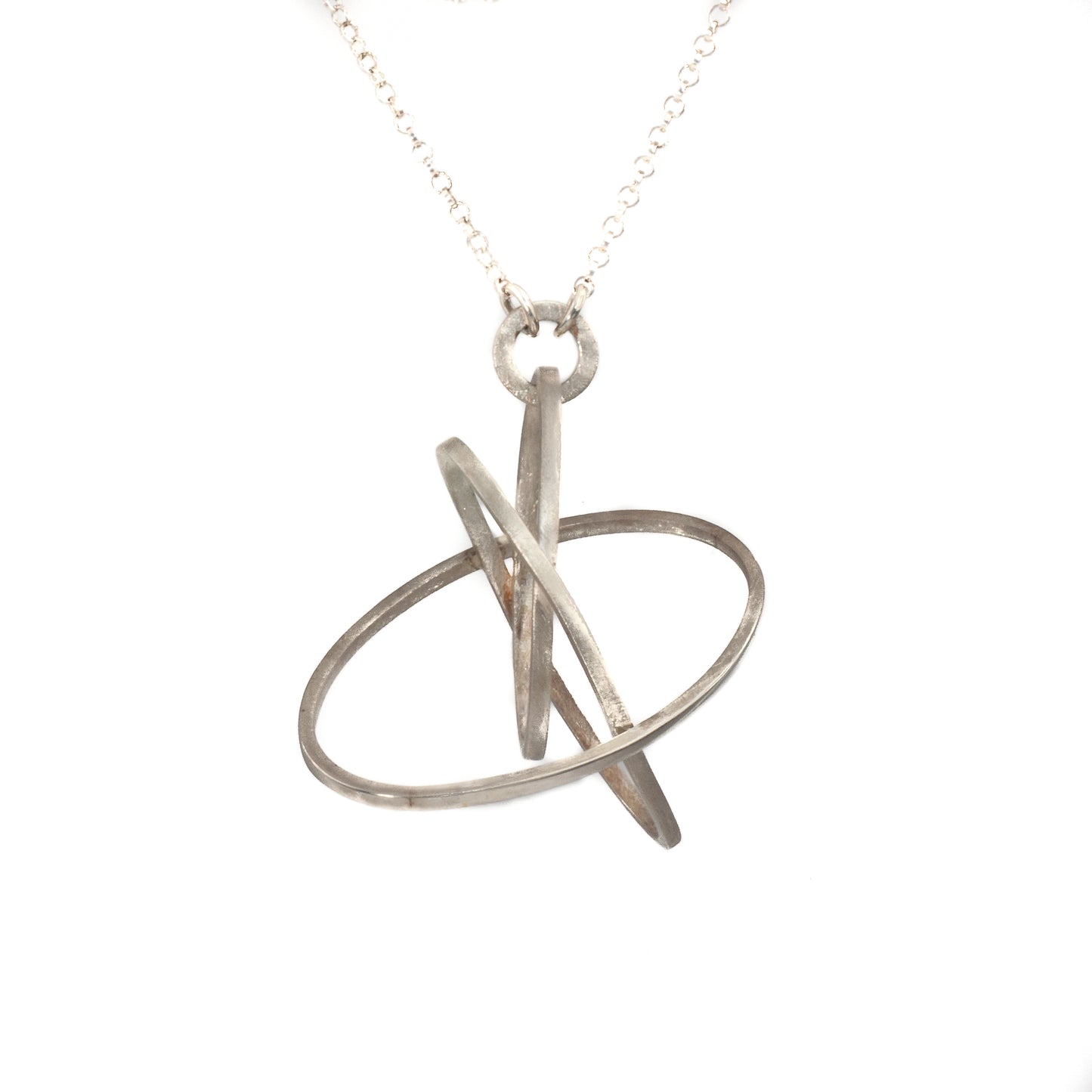 Mysterium Collection Sterling "3 Overlapping Orbits" Necklace