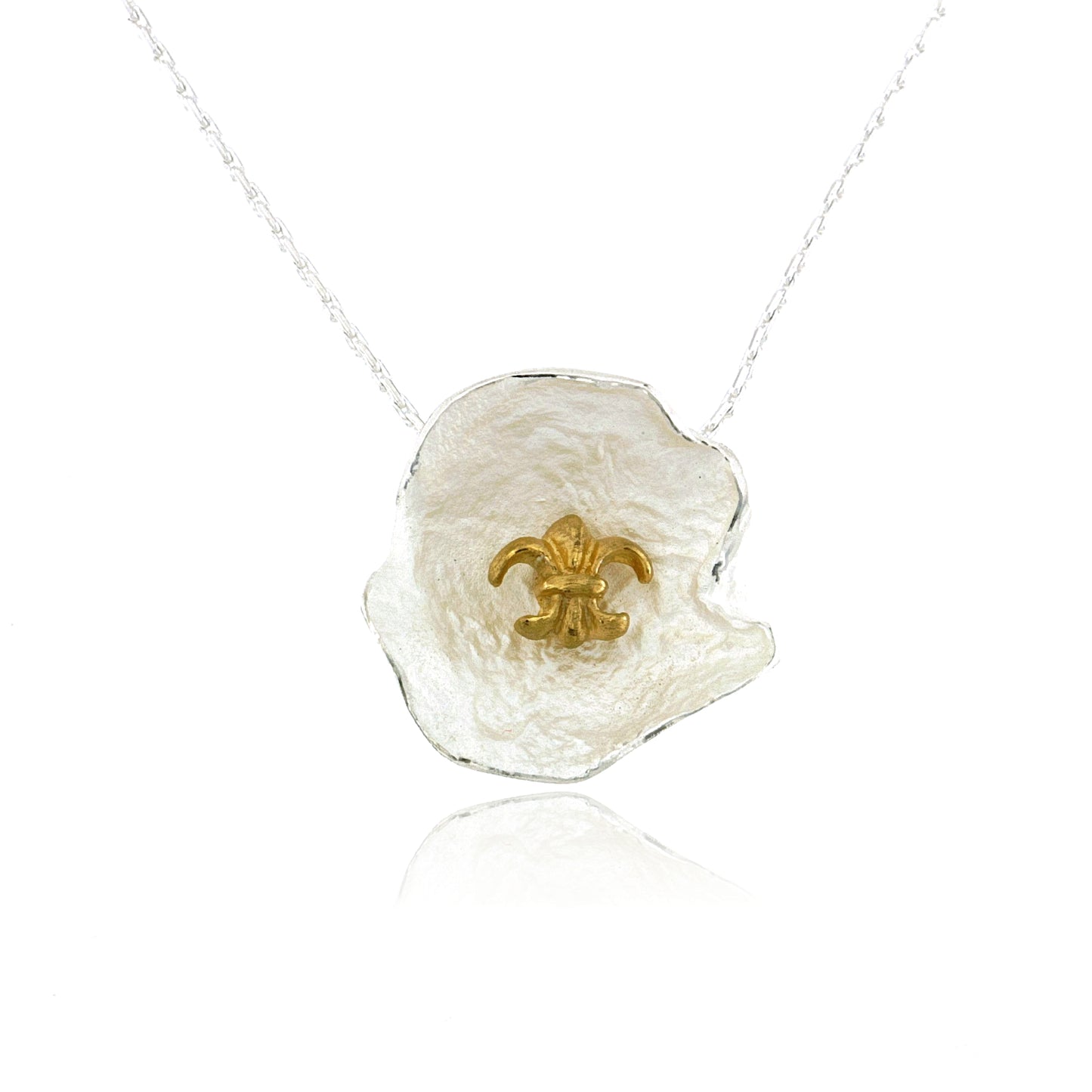 Mysterium Collection Sterling Fleur de Lis Petal Necklace (Med)
