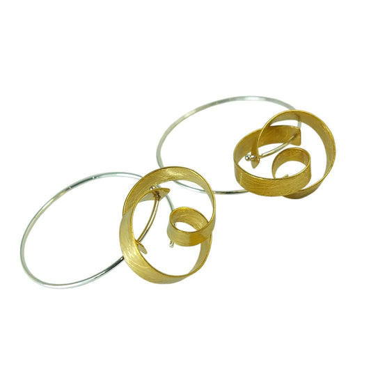 Mysterium Collection Vermeil Sterling Pretzel on Hoops (Med)