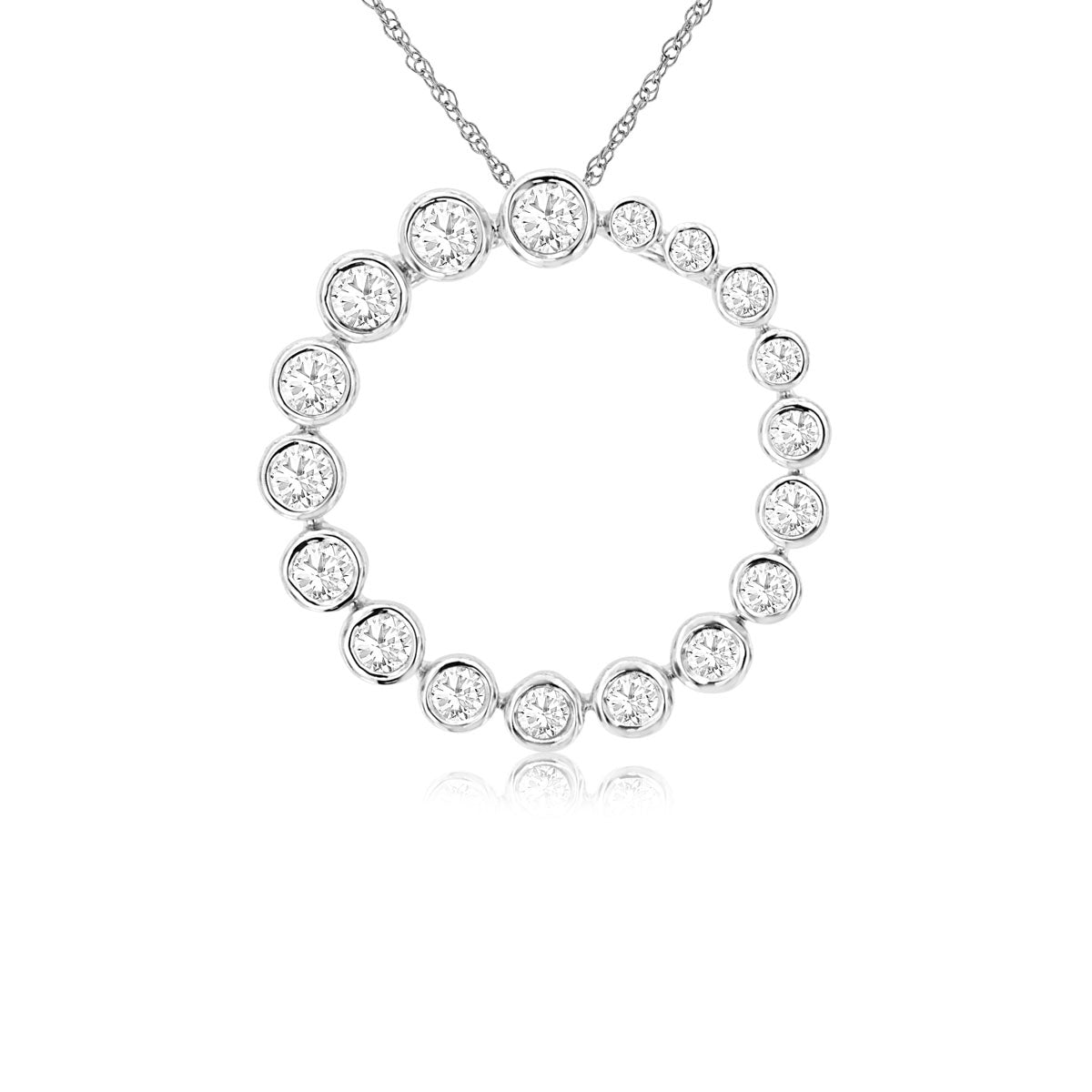 14K White Gold Graduated Diamond Circle Pendant